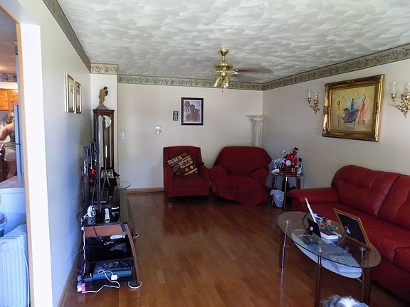 3rd image of 1309 W Highland Ave