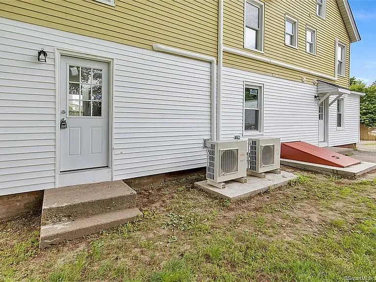 51 Mill St #51 MILL ST — Photo 6
