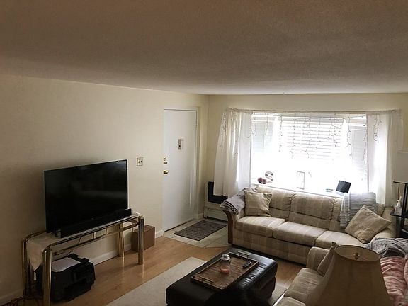 3rd image of 20B Washington Park Dr APT 5