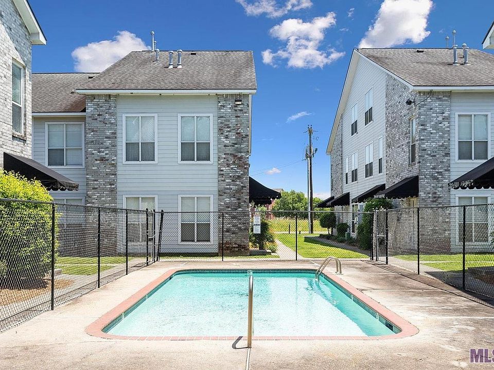 1st image of 5143 Nicholson Dr #57