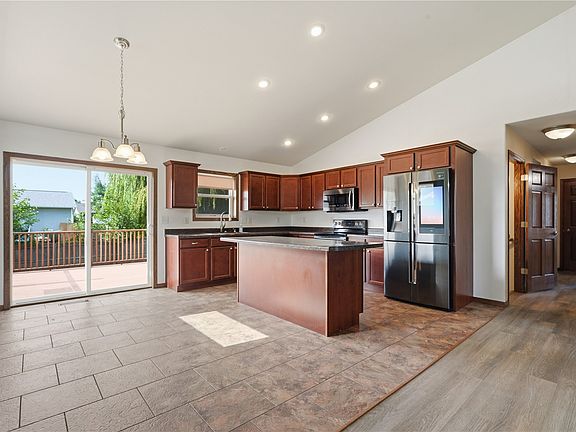 5th image of 6383 Cope Dr