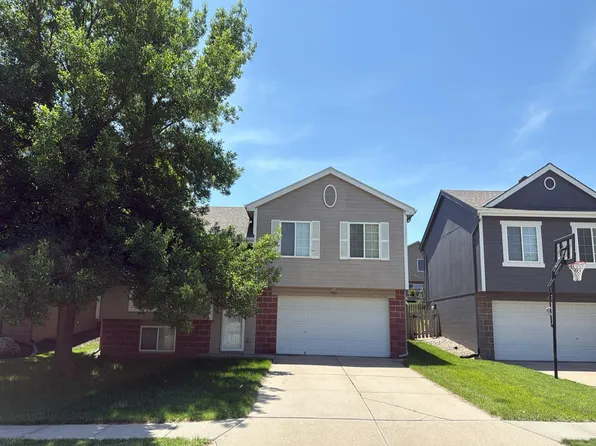 17217 Ruggles St, Omaha, NE 68116
