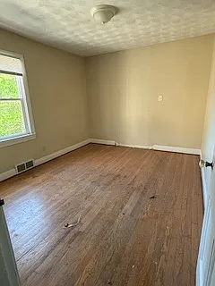 235 Main St #C1 — Photo 7