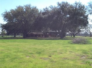 1928 Fm 950, Eagle Lake, TX 77434