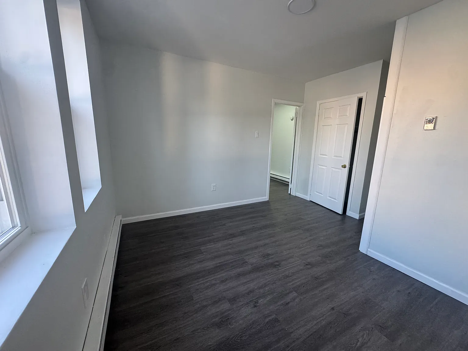 1 bed, 600 sqft, $1,100 — Photo 2