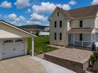 301 N Nicodemus St, Martinsburg, PA 16662