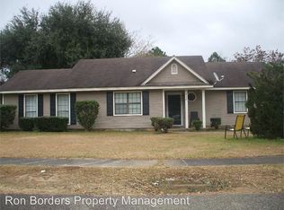938 Lakeside Dr, Valdosta, GA 31602
