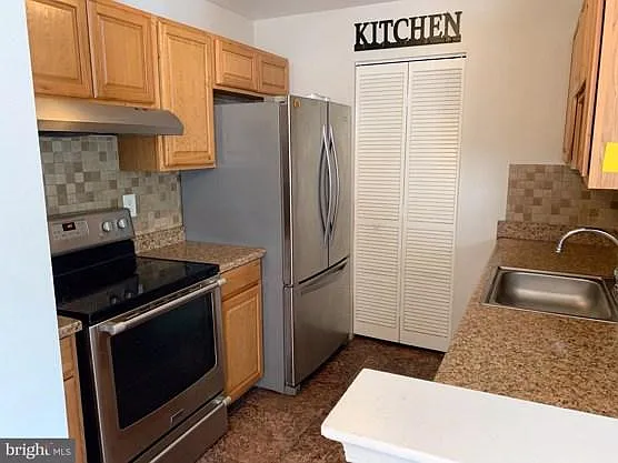 708G Britton Pl #708-G — Photo 7