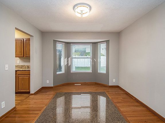 4th image of 2605 Rahn Blvd