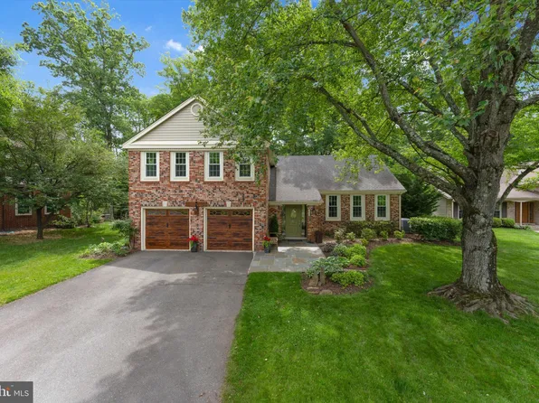 12695 Kettering Dr, Herndon, VA 20171