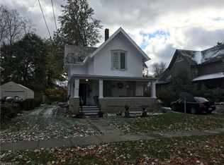 1316 Walnut Blvd, Ashtabula, OH 44004