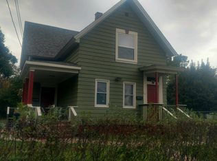 258 N Porter St, Elgin, IL 60120