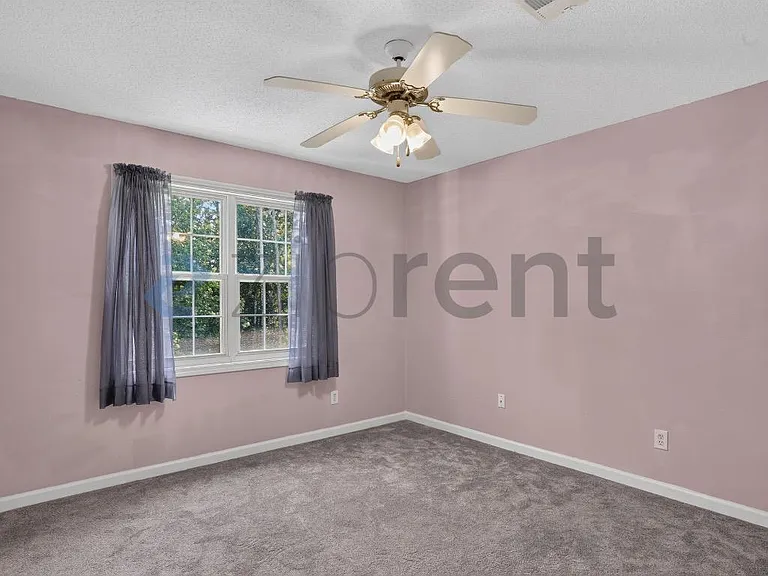 19 Savannah Pl — Photo 34