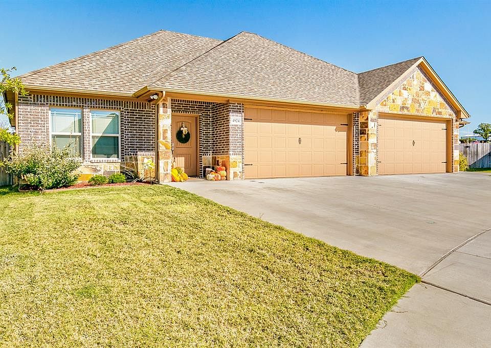 1st image of 4911 Opal Ct