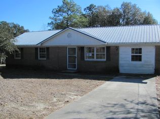 423 Redwood Rd, Wilmington, NC 28412