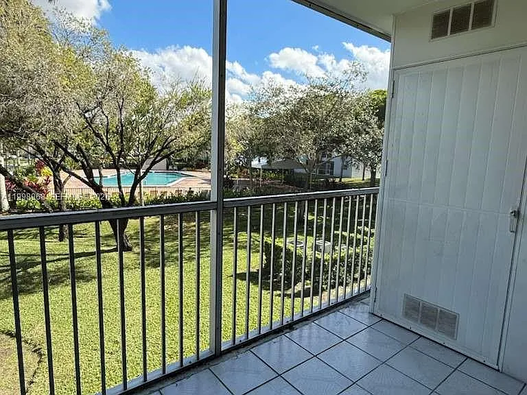 1401 SW 128th Ter #205H — Photo 23