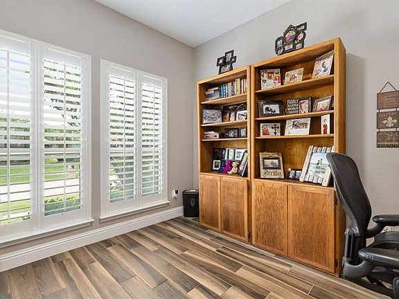 3rd image of 11163 Pagewynne Dr