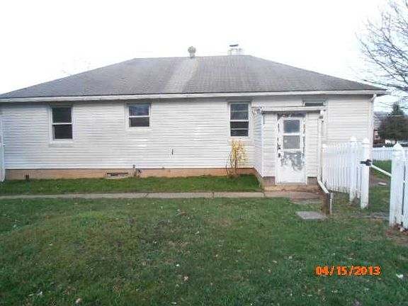 2nd image of 370 Garfield St