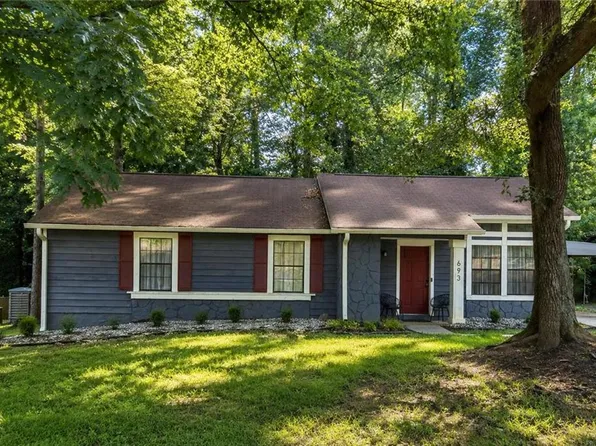 693 Utoy Cir SW, Atlanta, GA 30331