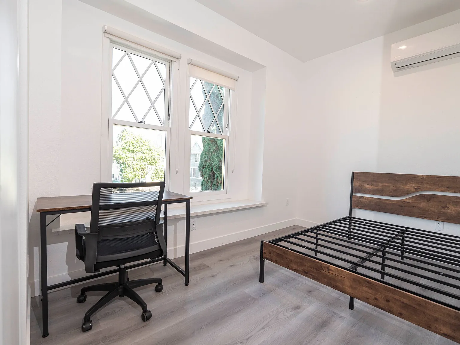 2 bed, 675 sqft, $2,670 — Photo 4