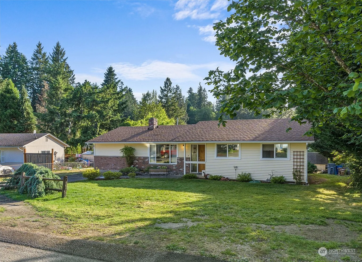 14906 73rd Avenue E photo 1
