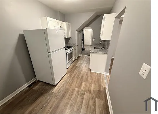 4702 Old York Rd — Photo 8