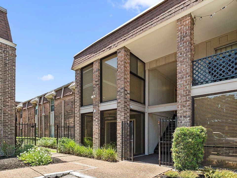 1st image of 7575 Katy Fwy APT 18