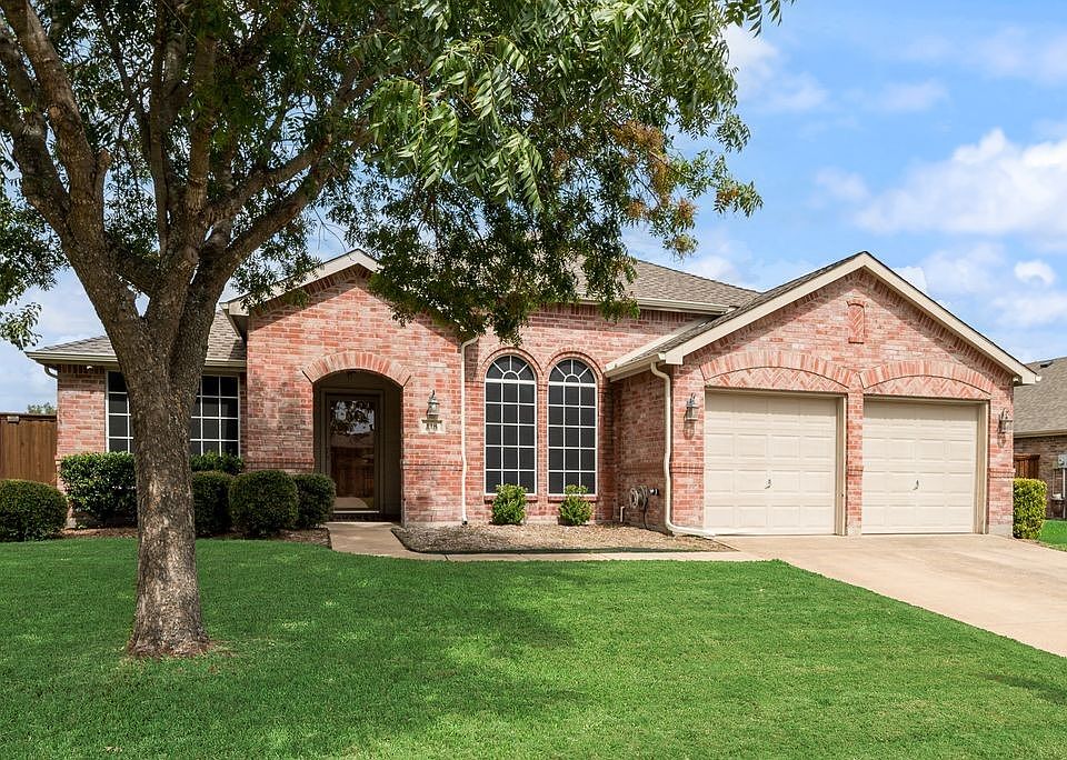 1st image of 118 Aspenwood Trl
