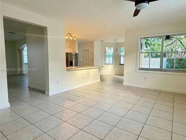 16500 SW 37th St — Photo 6