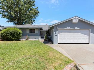 2009 Wakefield Way, Sacramento, CA 95822