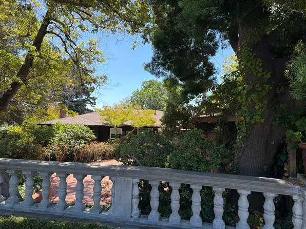 1998 Marin Ave, Berkeley, CA 94707
