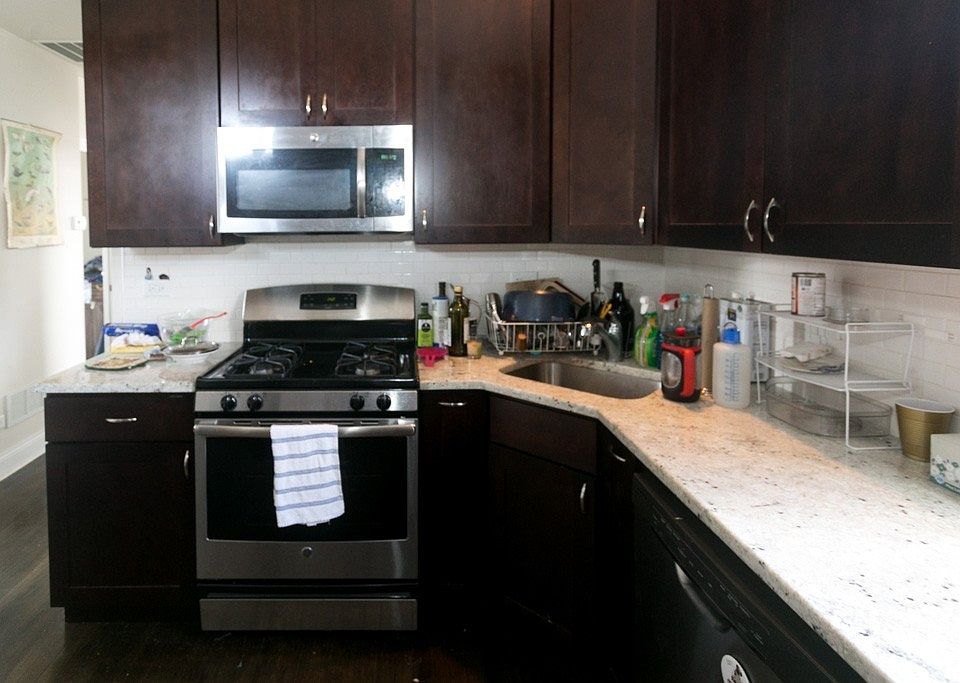 1st image of 959 N Western Ave #Ig2