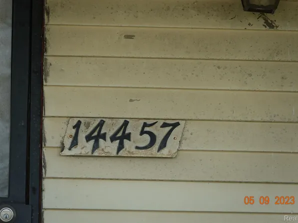 14457 Saratoga St, Detroit, MI 48205