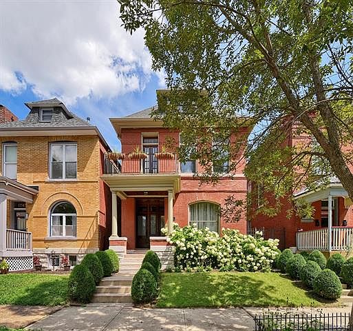 1st image of 2743 Ann Ave