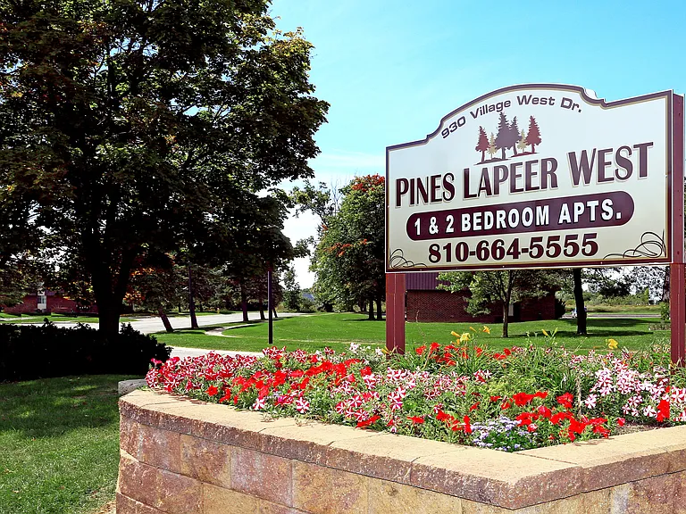 Pines Lapeer West — Photo 4