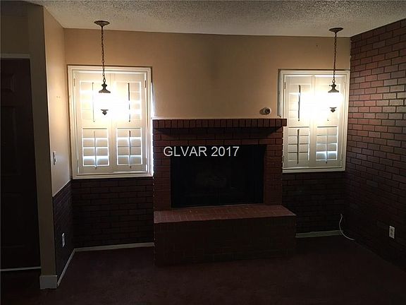 3rd image of 2623 Aracatuba Ave #0