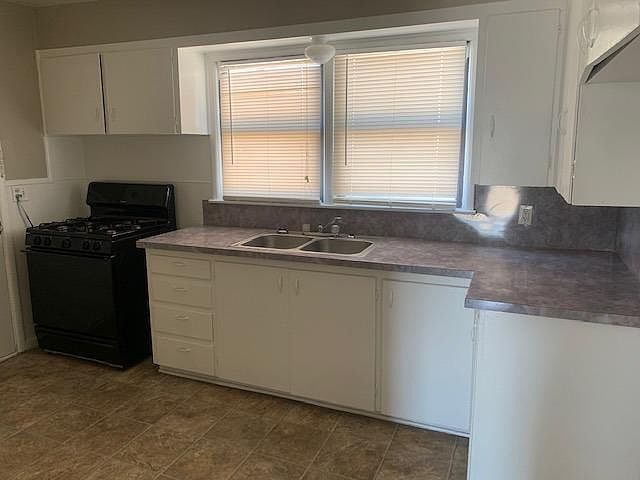 2nd image of 514 52nd St