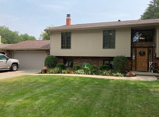 1200 N Ann St, Pontiac, IL 61764