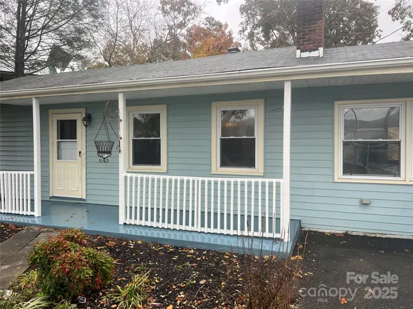 243 Governors View Rd, Asheville, NC 28805