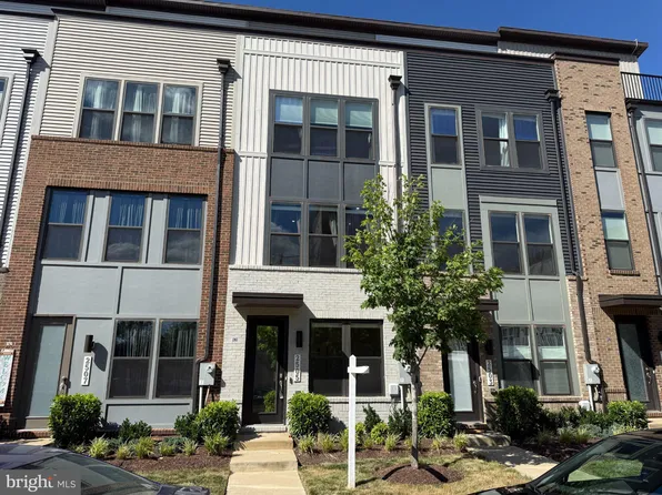 2505 Nicholson St, Hyattsville, MD 20782
