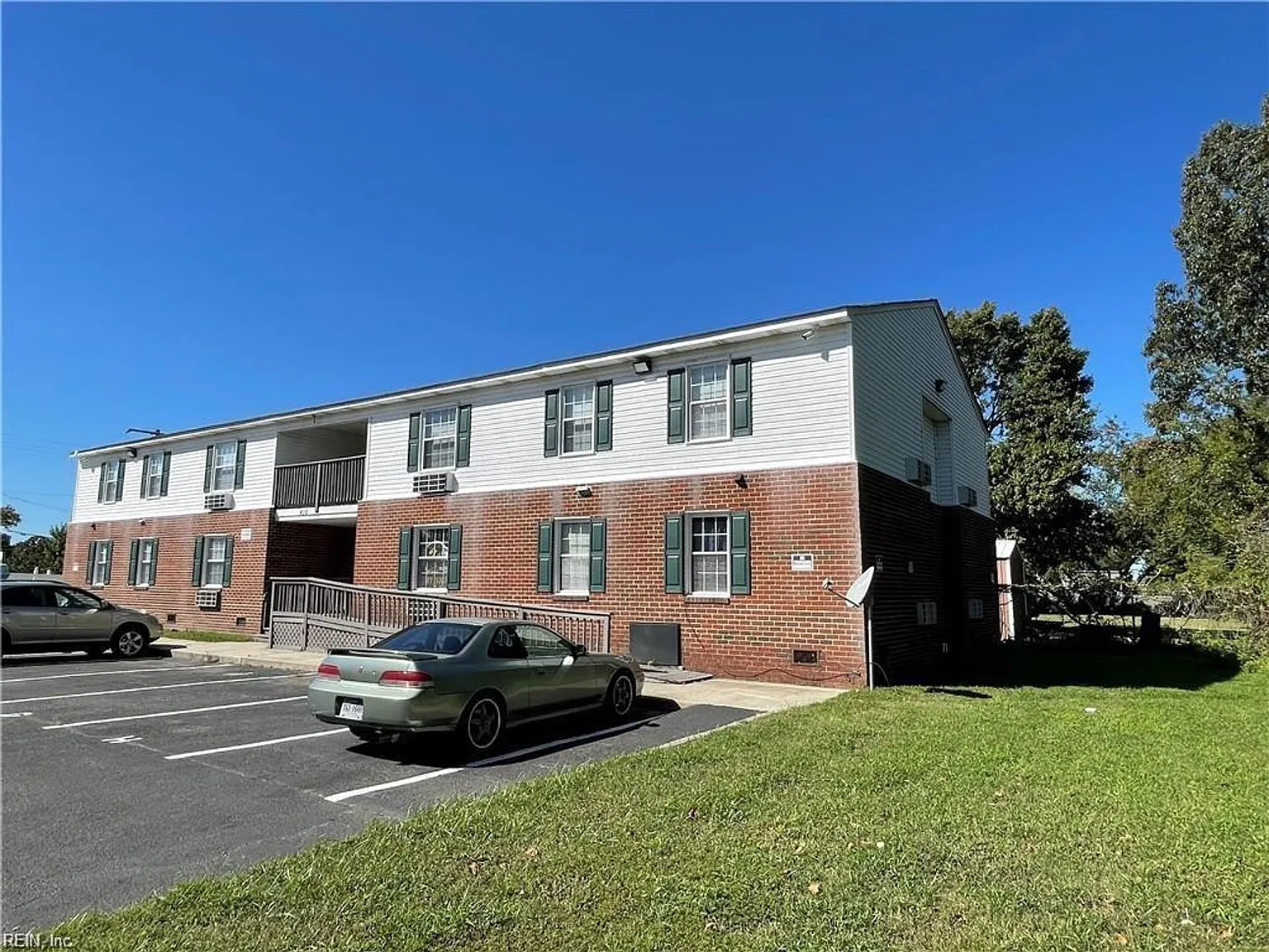 410 Union - James River Commons — Photo 1
