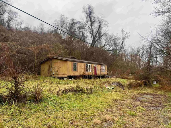 1612 West Rd, Huntington, WV 25701