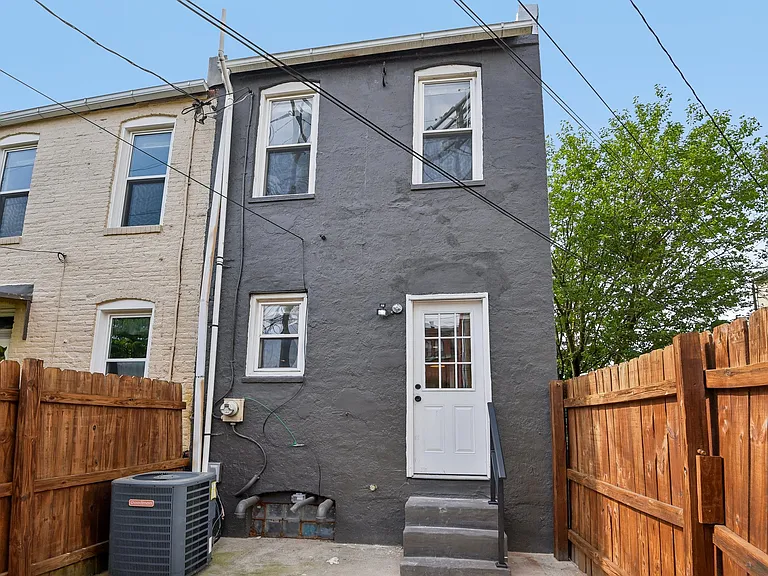 612 Harding Pl — Photo 24