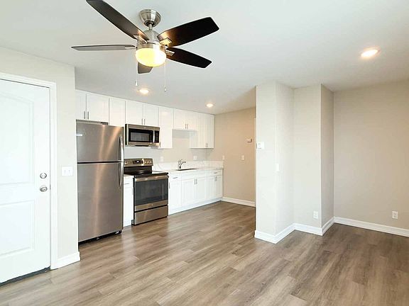 2nd image of 4045 47th St APT 3