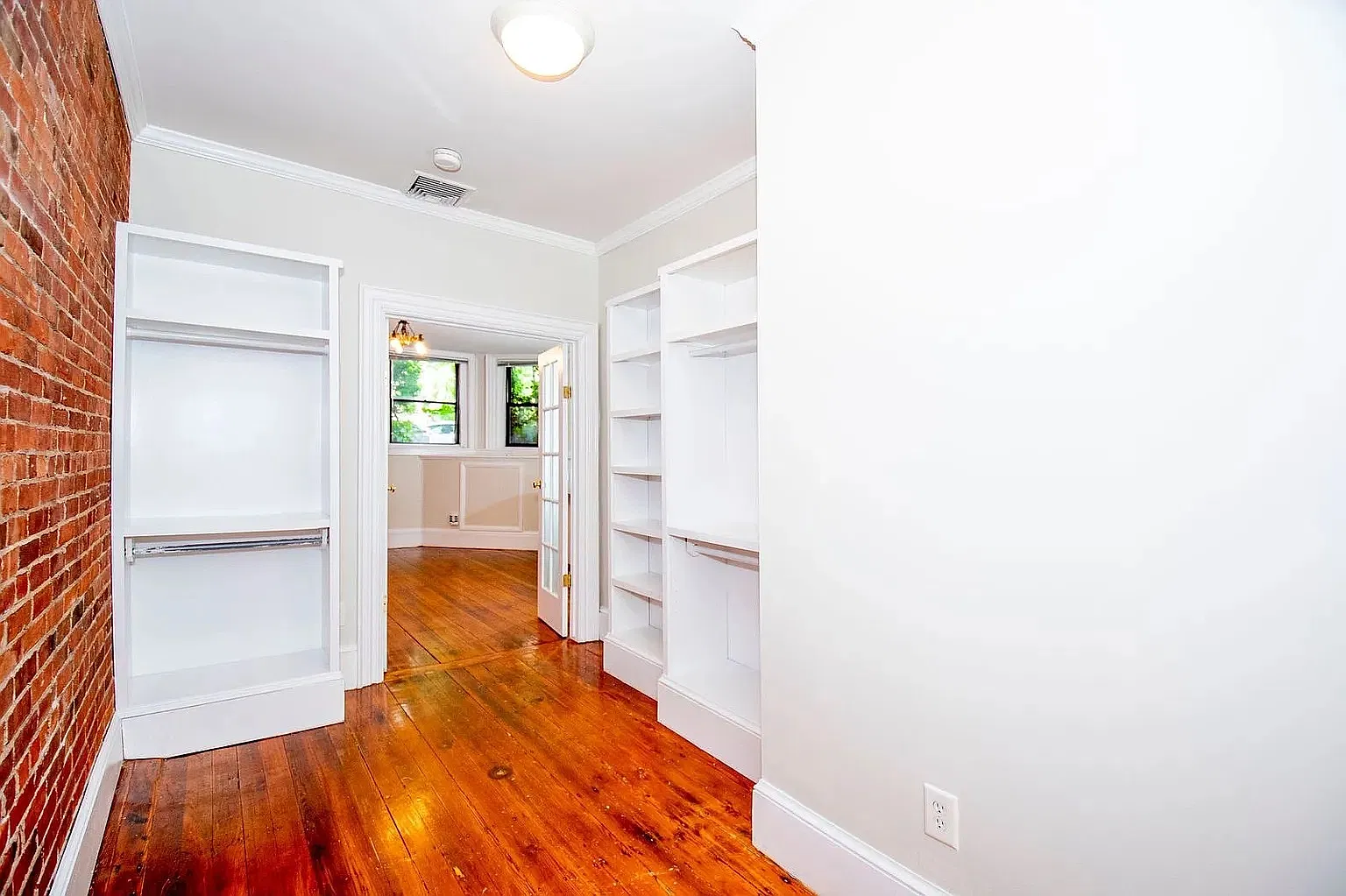 Studio, 1.0 bath, 477 sqft, $2,750 — Photo 3