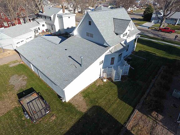5th image of 1118 Avenue F