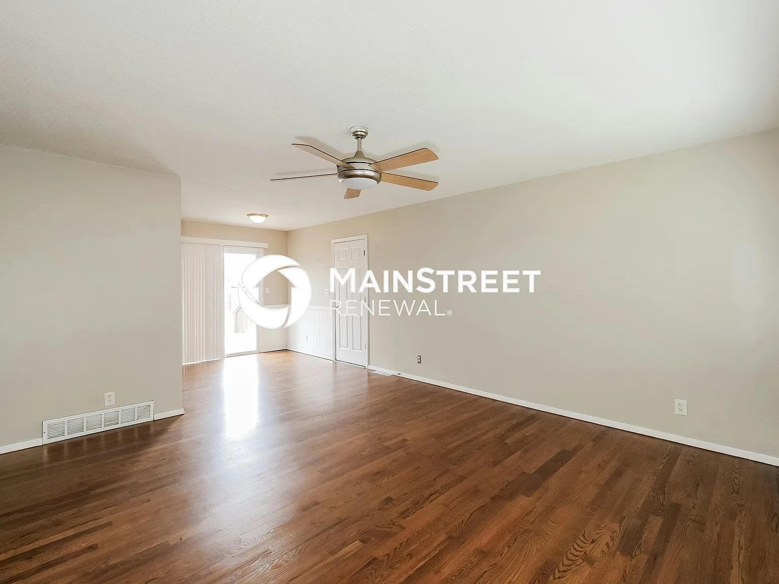 3612 Randall Dr — Photo 2