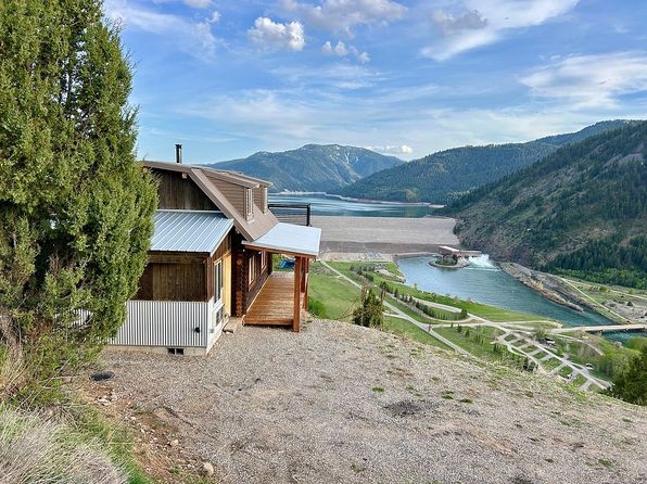 724 Sheep Cres