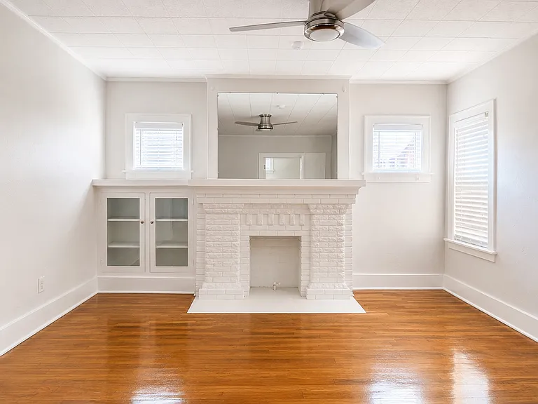 1508 N Robinson Ave #1 — Photo 1