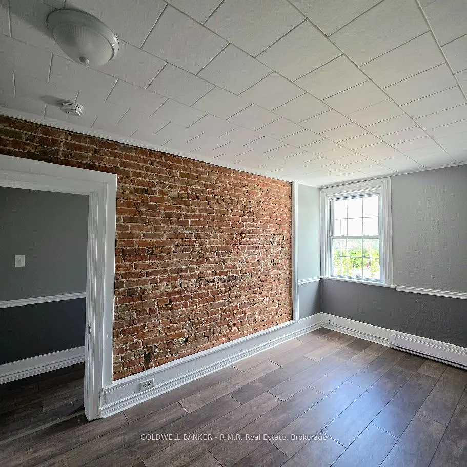 2 bed, $1,700 — Photo 1